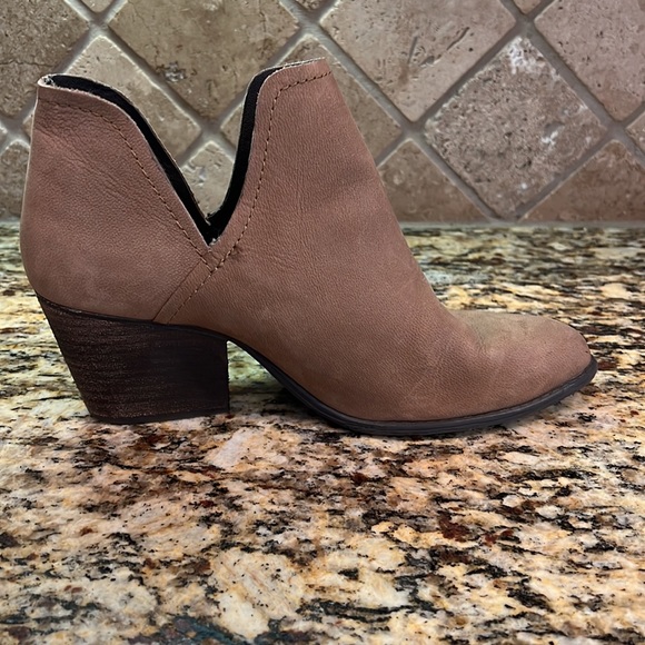 Steve Madden Adelphie Brown Tan Leather Boots Size 9 - Picture 5 of 11